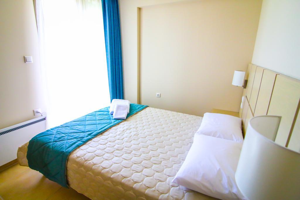 Ofrynio Deluxe Apartments Ofrínion Extérieur photo